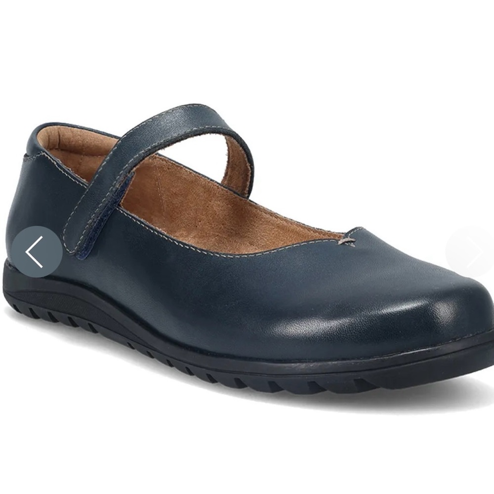 Navy Blue Mary Jane Flats